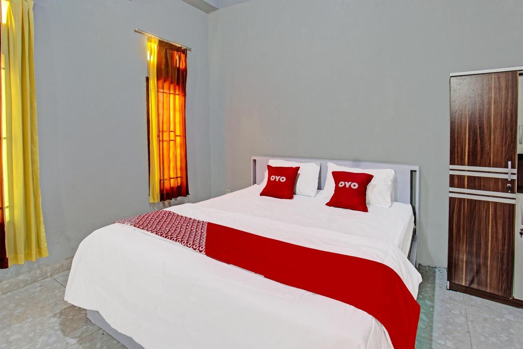 Oyo 91210 Hotel J3 普拉亚 外观 照片