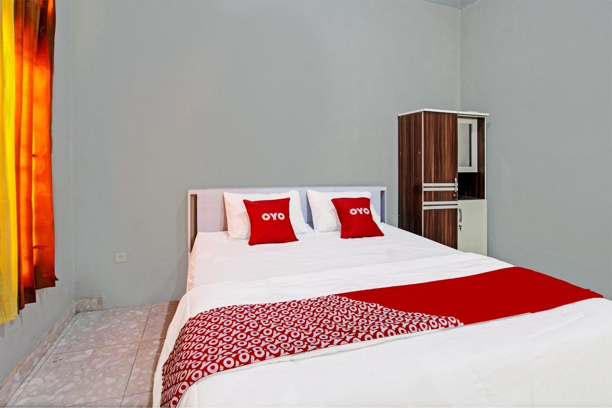 Oyo 91210 Hotel J3 普拉亚 外观 照片