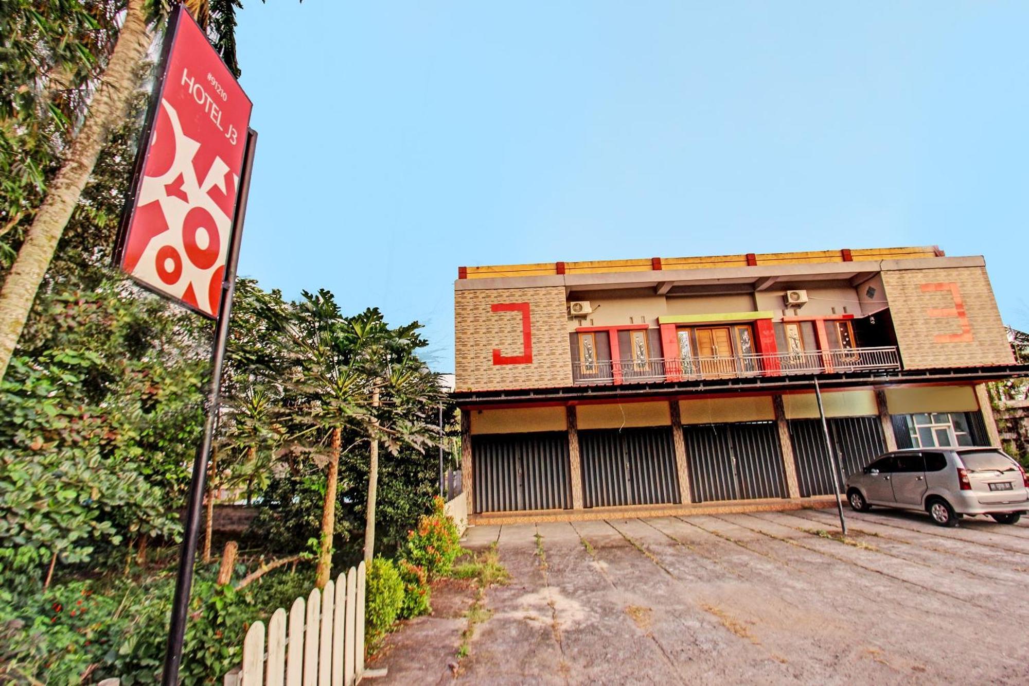 Oyo 91210 Hotel J3 普拉亚 外观 照片